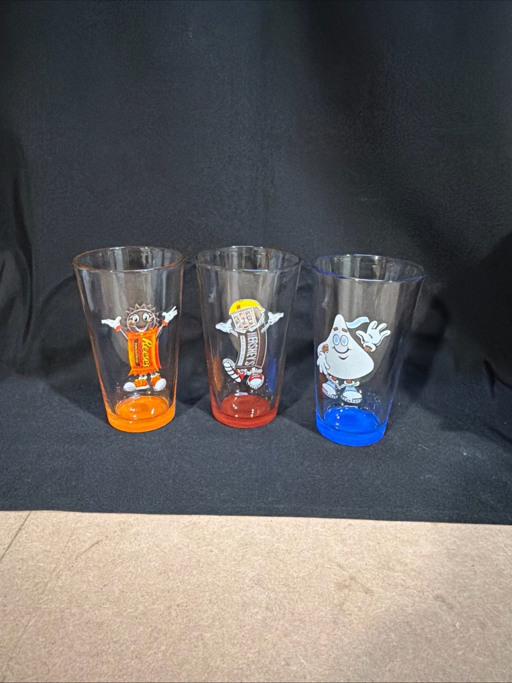 Vintage Hershey Chocolate Candy Pint Glasses Collectibles